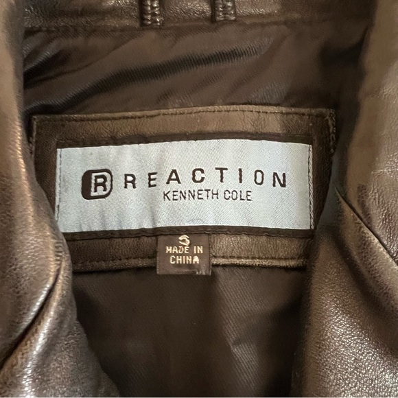 Women’s Small Leather Jacket - Picture 4 of 9